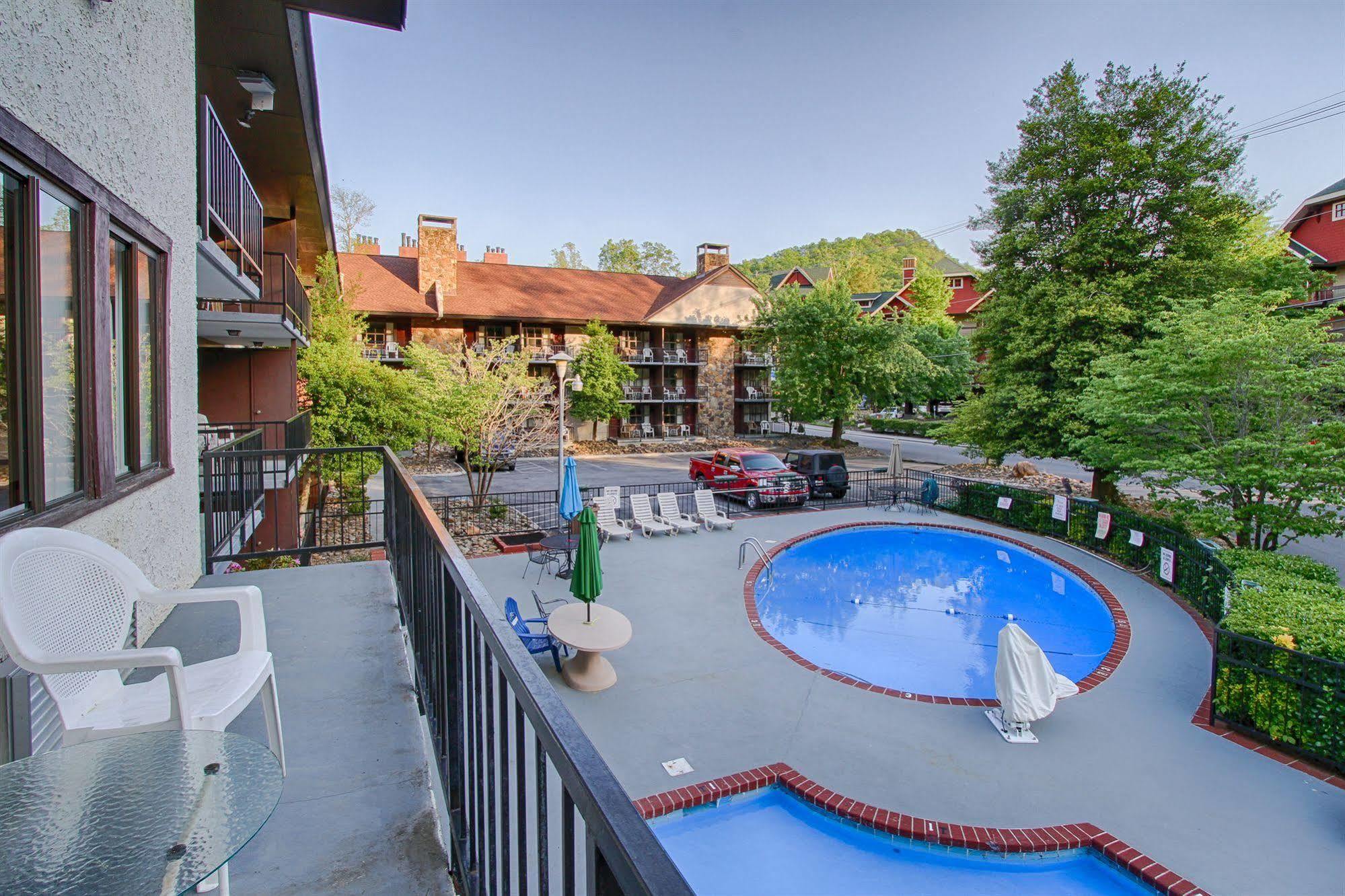 River Edge Inn Gatlinburg Εξωτερικό φωτογραφία